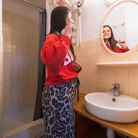 Les Mimosas - App 06 - Cosy Rdc *